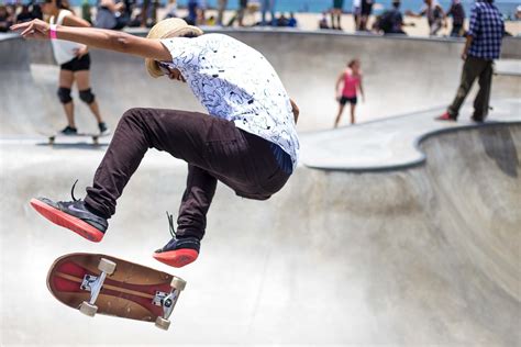 Skate .